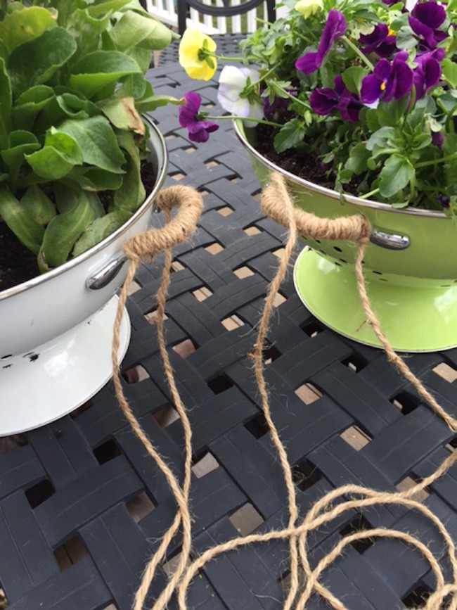 String used to hang colander