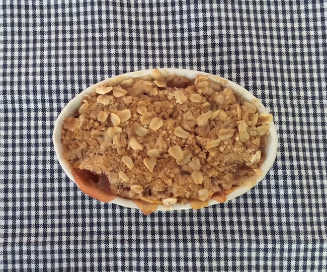 peach crumble