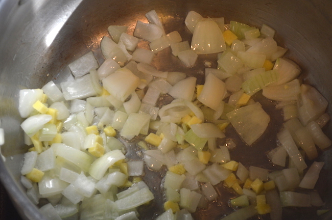 Saute Ginger, Onion and Garlic