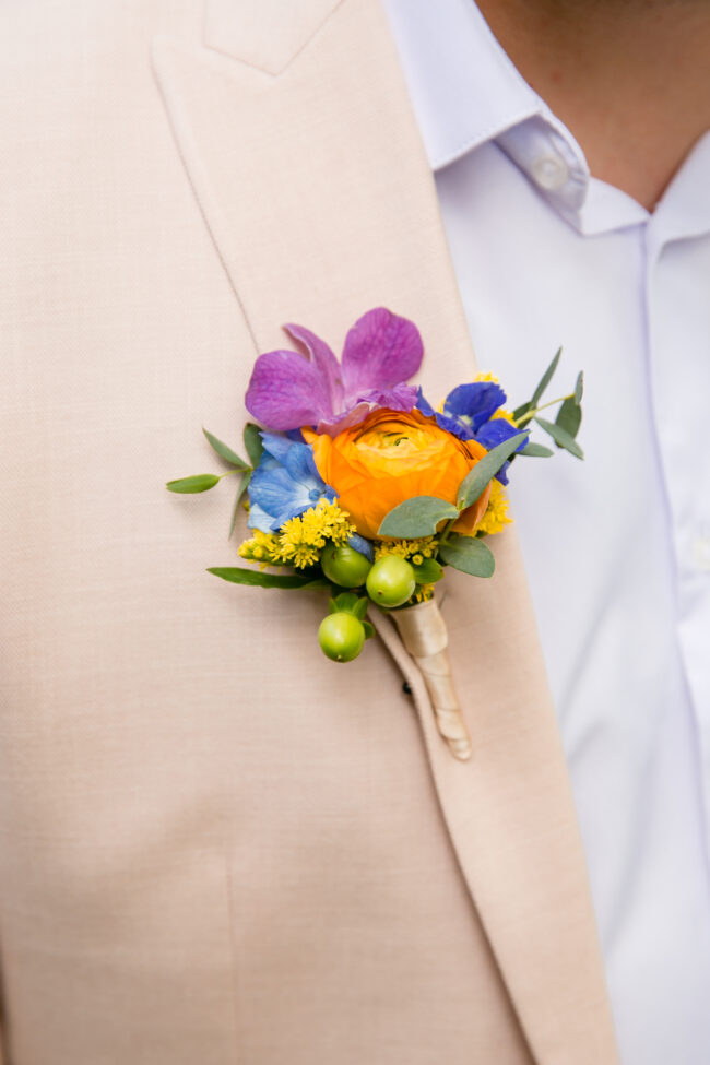 boutonniere