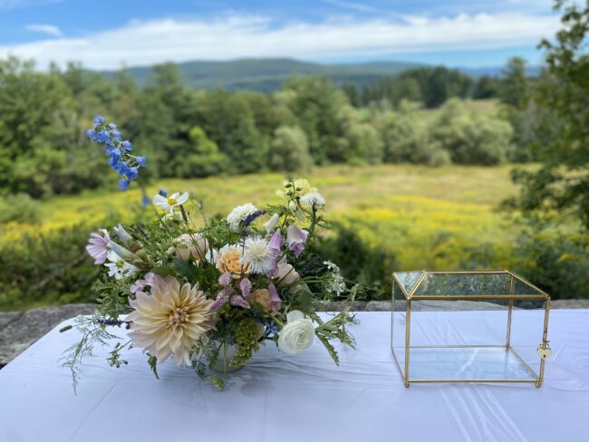 Card box and gift table