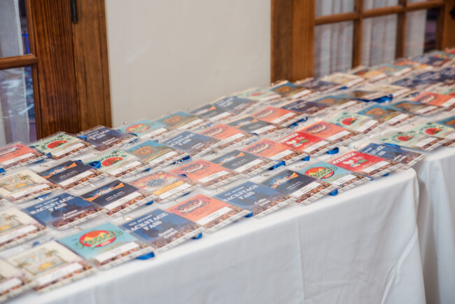 lanydard place cards