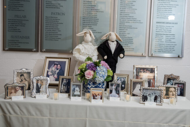 Wedding Table with vintage wedding bunnies