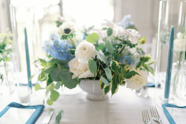 Lindsay & Jason: A Classic and Classy New England Shore Wedding